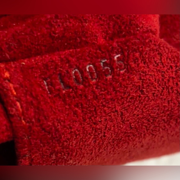 Louis Vuitton Monogram Sac Tambourin Crossbody - Picture 5 of 15